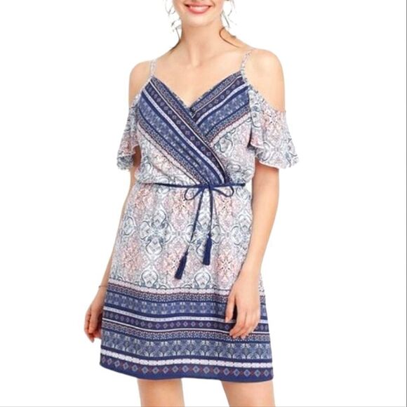 Maurices Dresses & Skirts - Cold Shoulder Border Print Dress